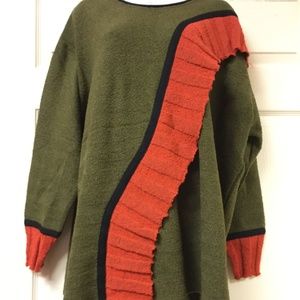 NWT TRANSPARENTE KNIT SWEATER O/S